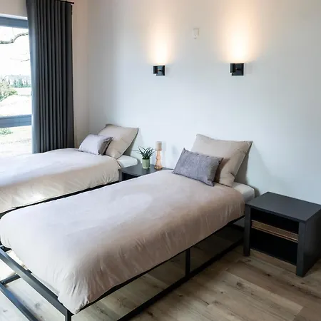 Newly Built Nature Design Villa, Wifi *