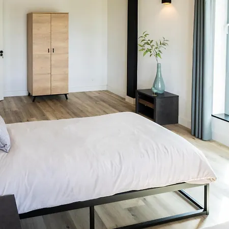 Newly Built Nature Design Villa, Wifi Appartement *