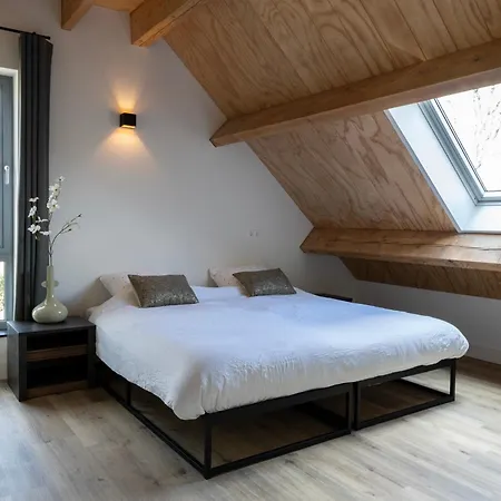 Newly Built Nature Design Villa, Wifi